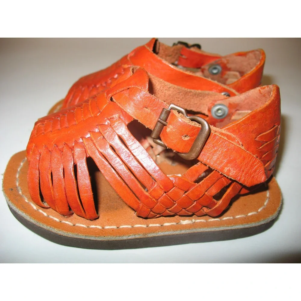 Genuine D'Santy Huaraches childrens toddlers size 2‎ leather sandals